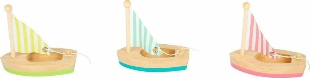 Bateaux a voile.